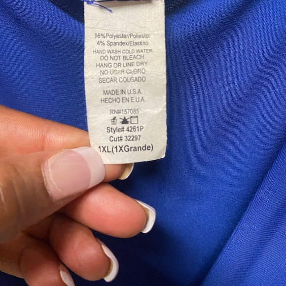 Find Me Plus Romper Dress Royal Blue Short Sleeve V Neck Elegant Size 1X - Picture 7 of 12